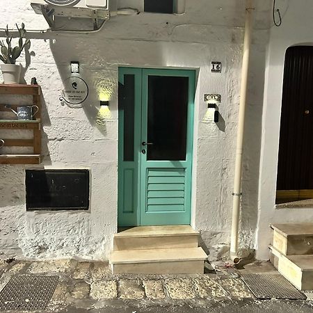 Casa Vacanze “House On The Left” 세글리에 메사피카 외부 사진